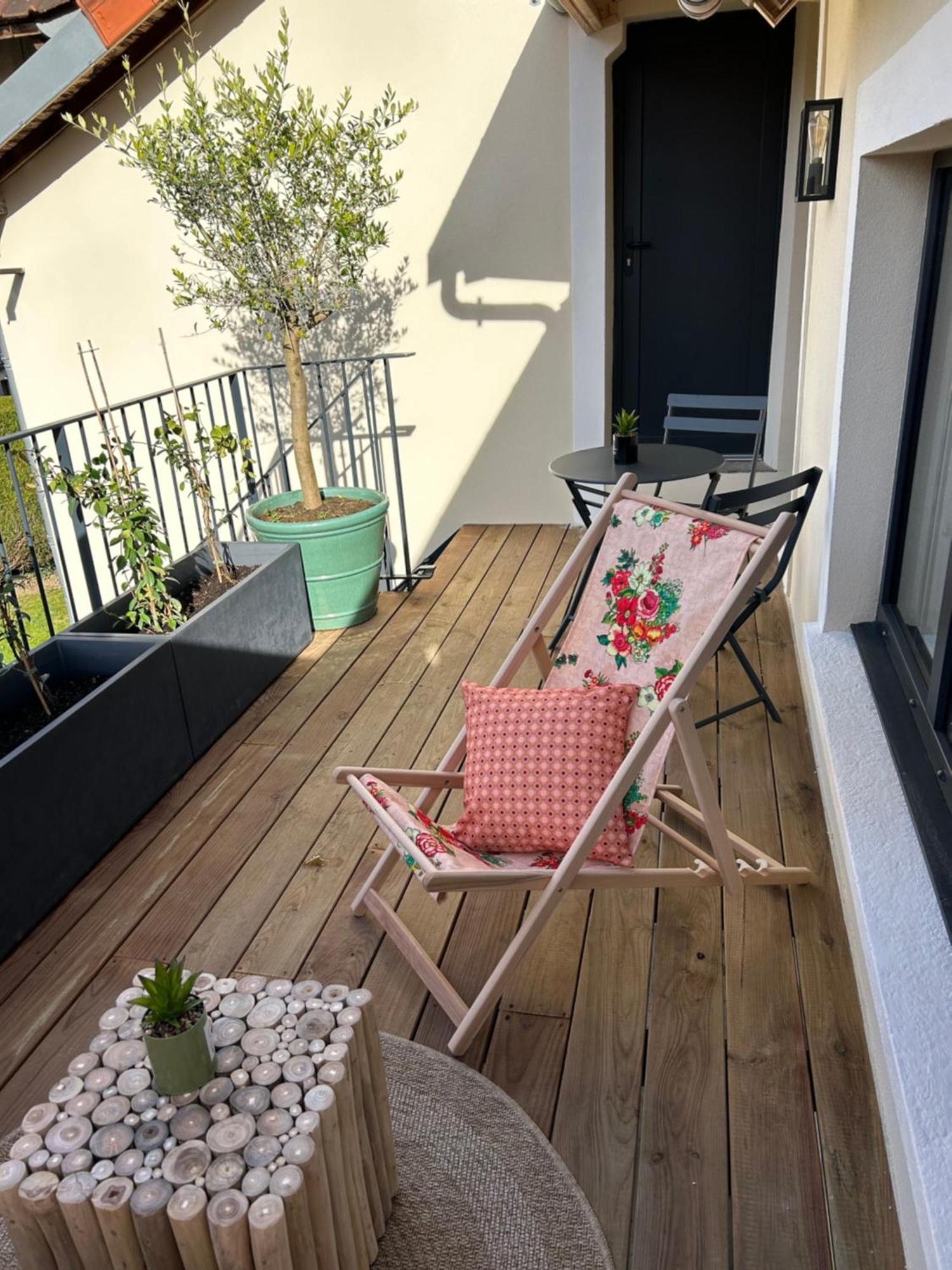 Les Cottages De Carine Saint-Marcel  Exteriör bild