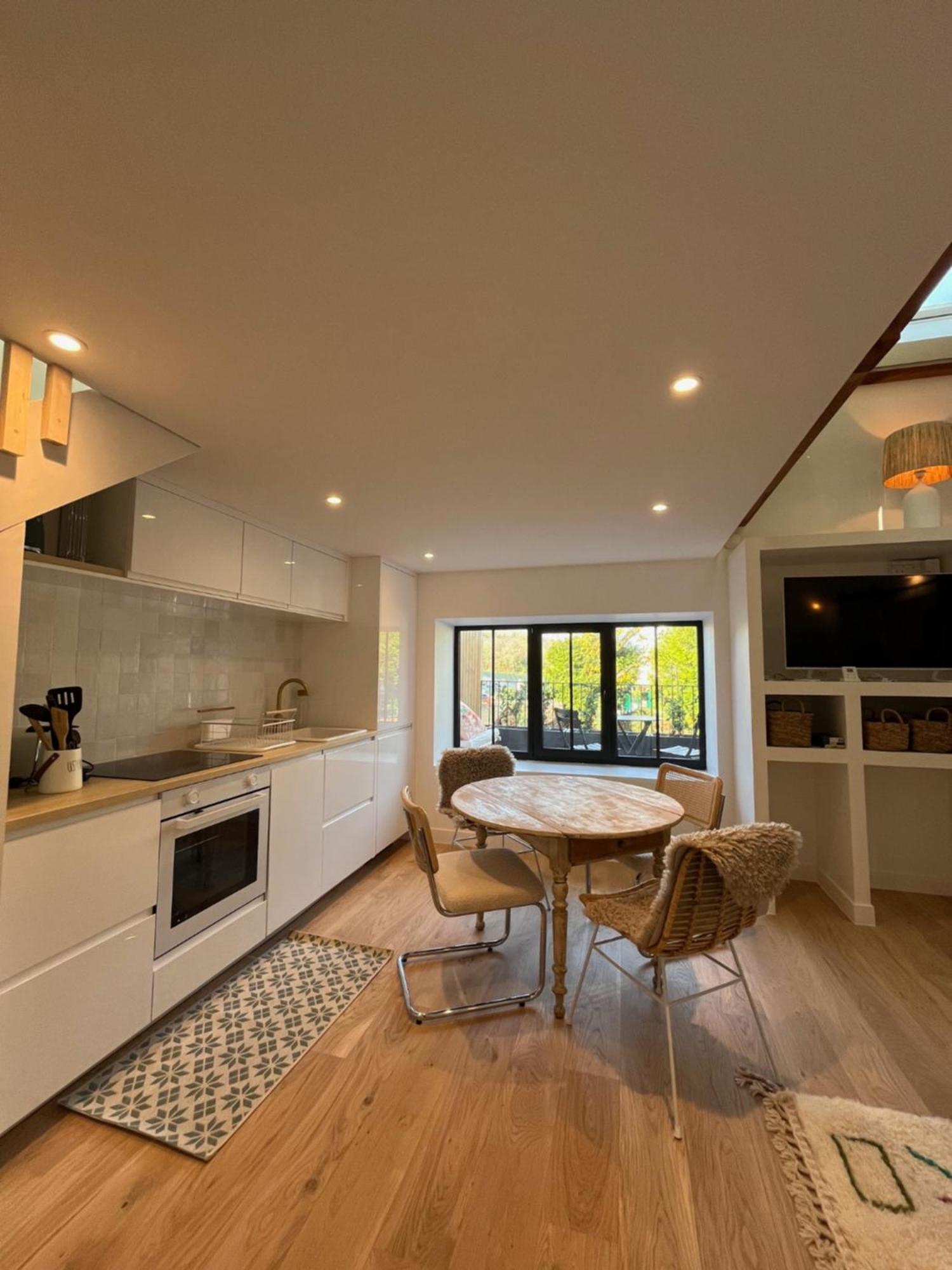 Les Cottages De Carine Saint-Marcel  Exteriör bild